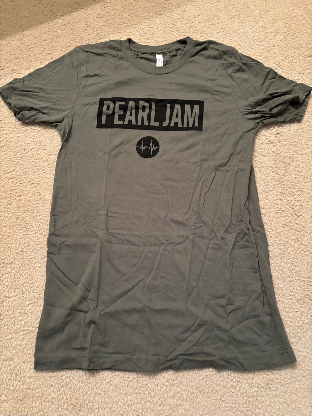 Pearl Jam tour shirt 2022